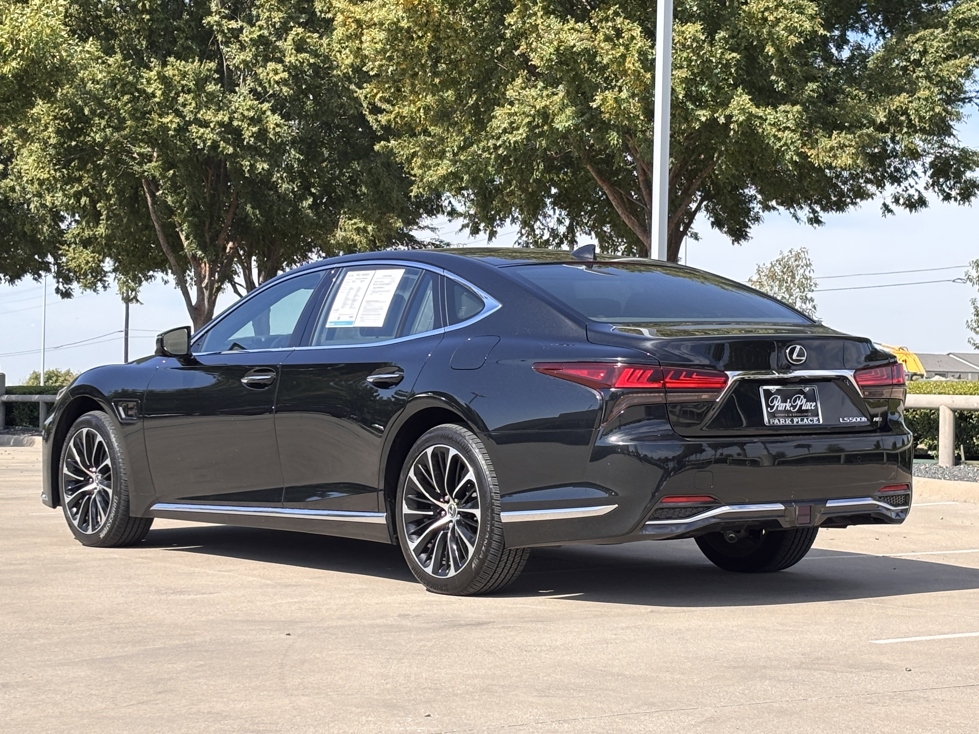Certified 2023 Lexus LS 500h AWD Sedan
