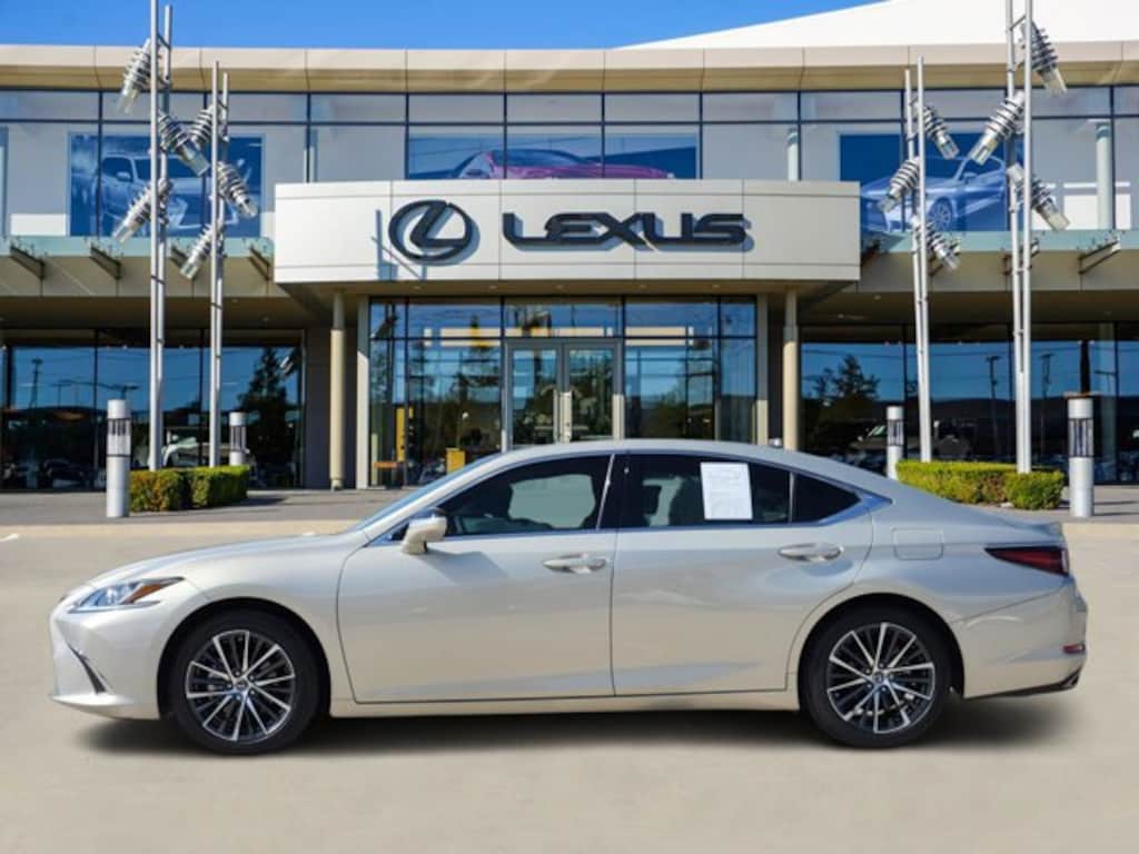 Certified 2023 Lexus ES 350  Sedan