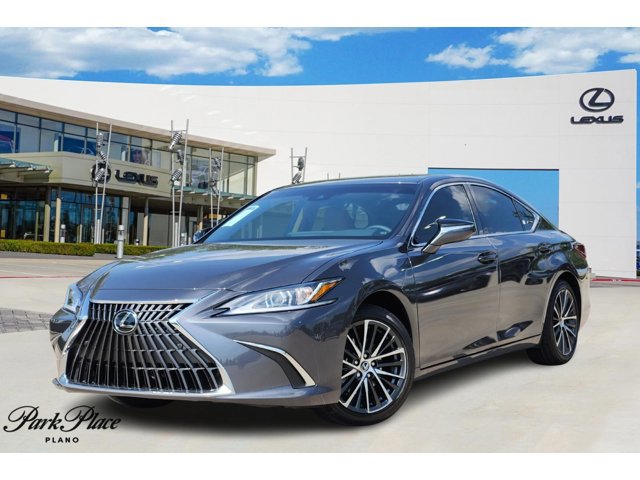 2025 Lexus ES Hybrid 300h's photo