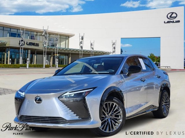 2023 Lexus RZ Luxury's photo
