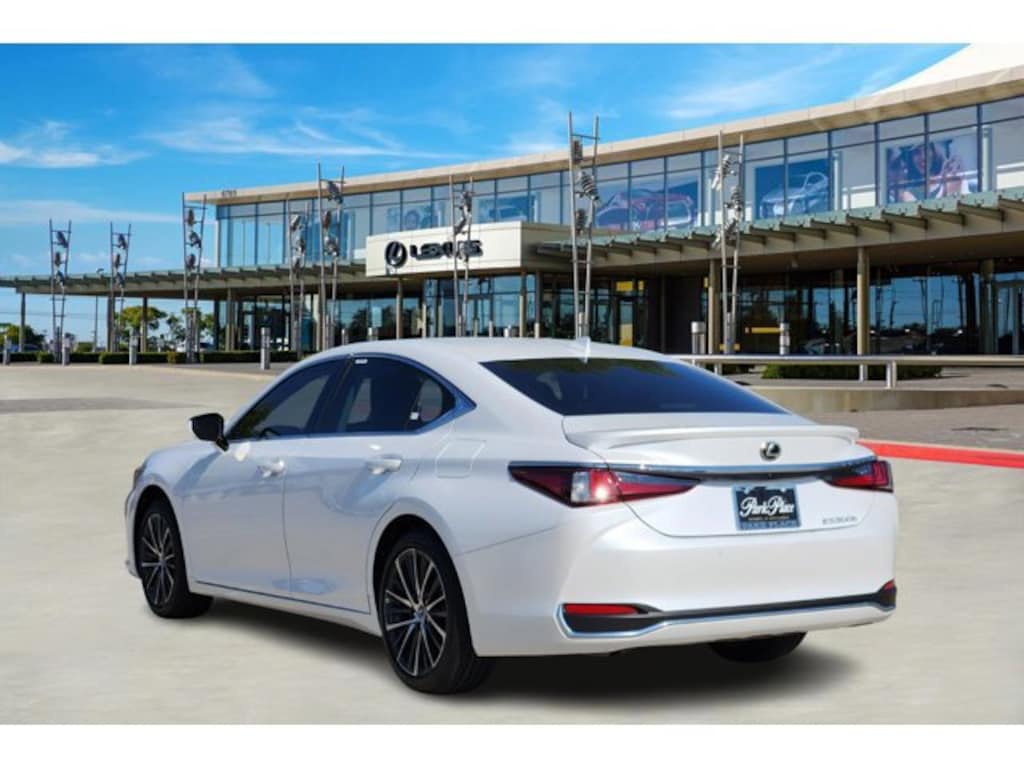 New 2025 Lexus ES 300h Base SEDAN