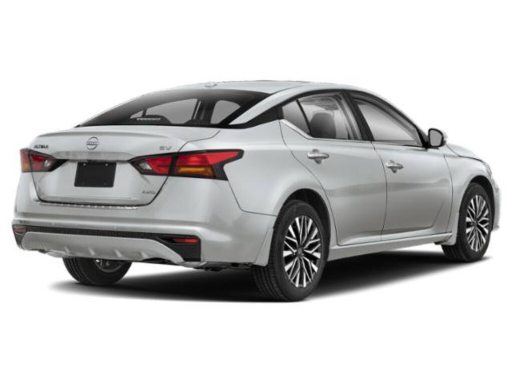 Used 2023 Nissan Altima 2.5 SV Sedan