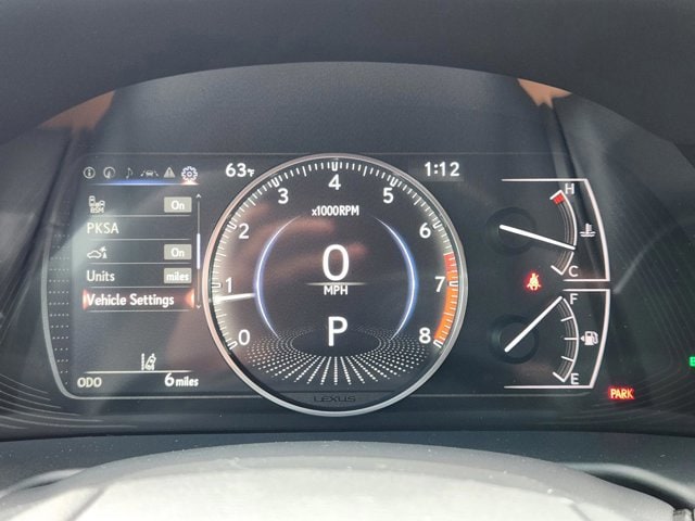 2025 Lexus ES 350 - Photo 11