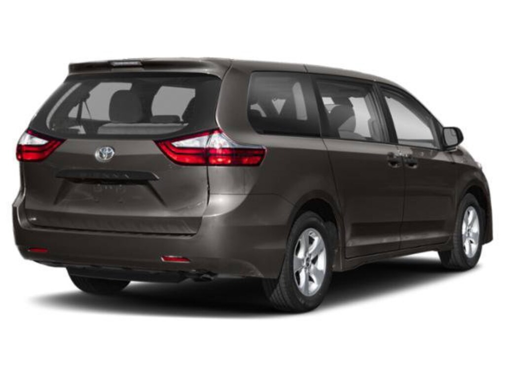 Used 2018 Toyota Sienna XLE Van Passenger Van