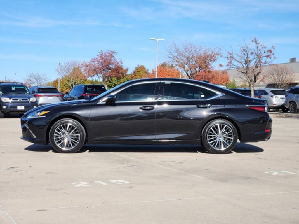 New 2025 Lexus ES 350 Base SEDAN