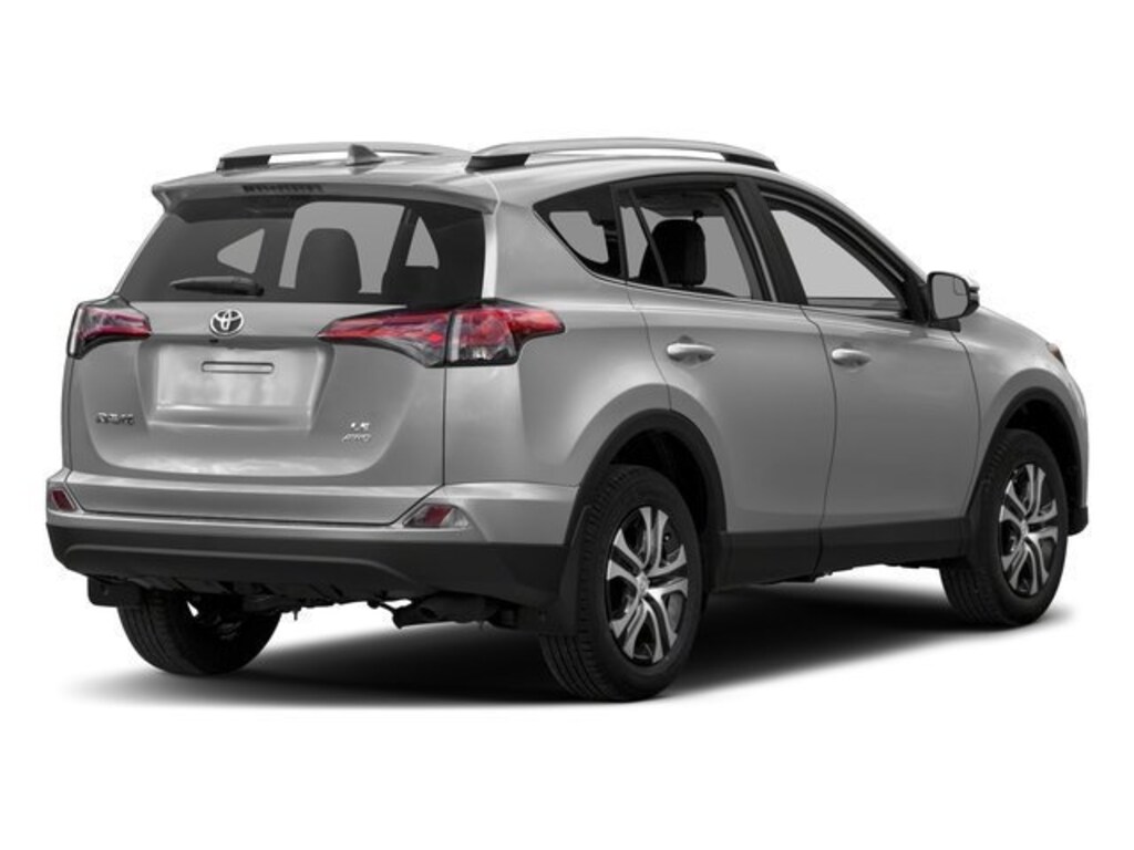 Used 2018 Toyota RAV4 LE SUV