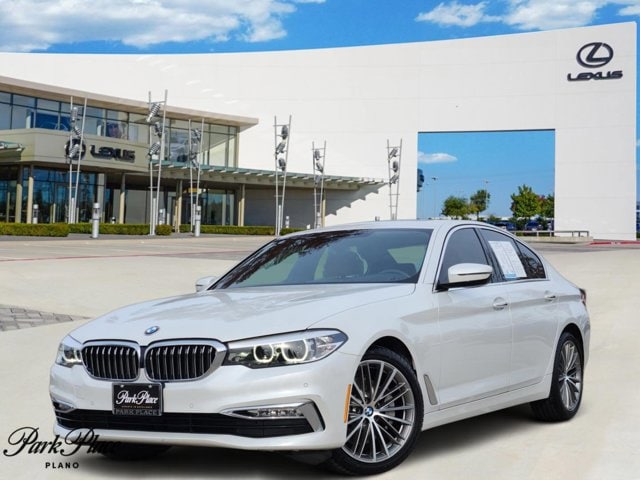 2018 BMW 5 Series 540i's photo