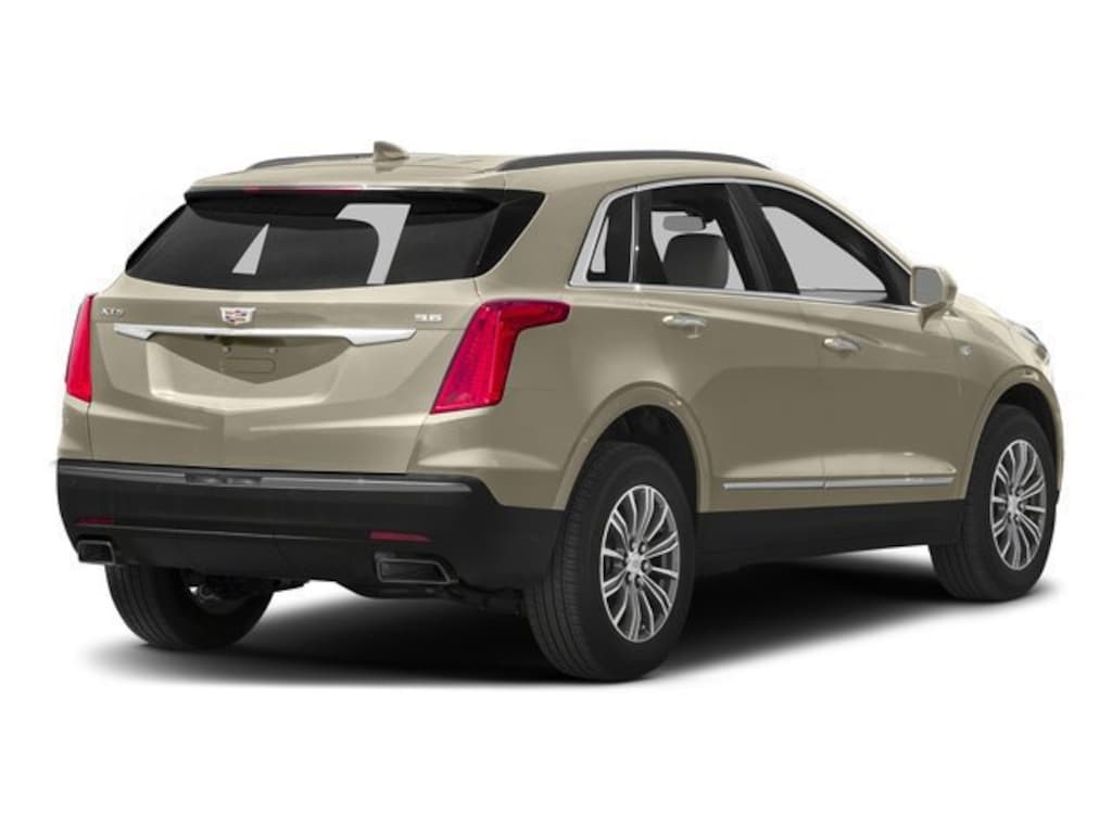 Used 2017 CADILLAC XT5 Luxury FWD SUV