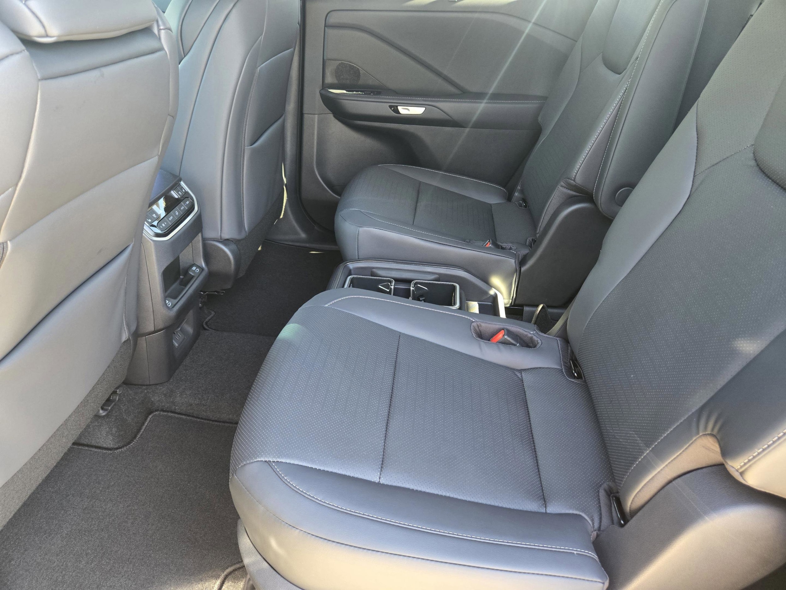 2026 Lexus TX 500h F-Sport Premium - Photo 21