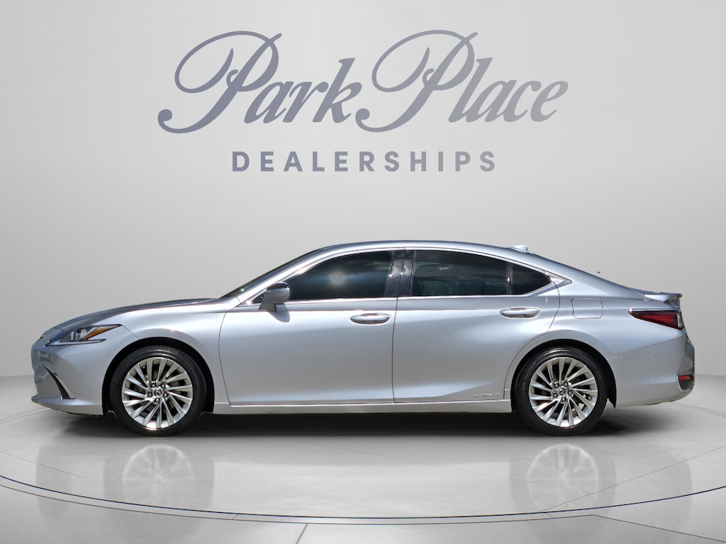 Certified 2022 Lexus ES ES 300h Luxury Sedan