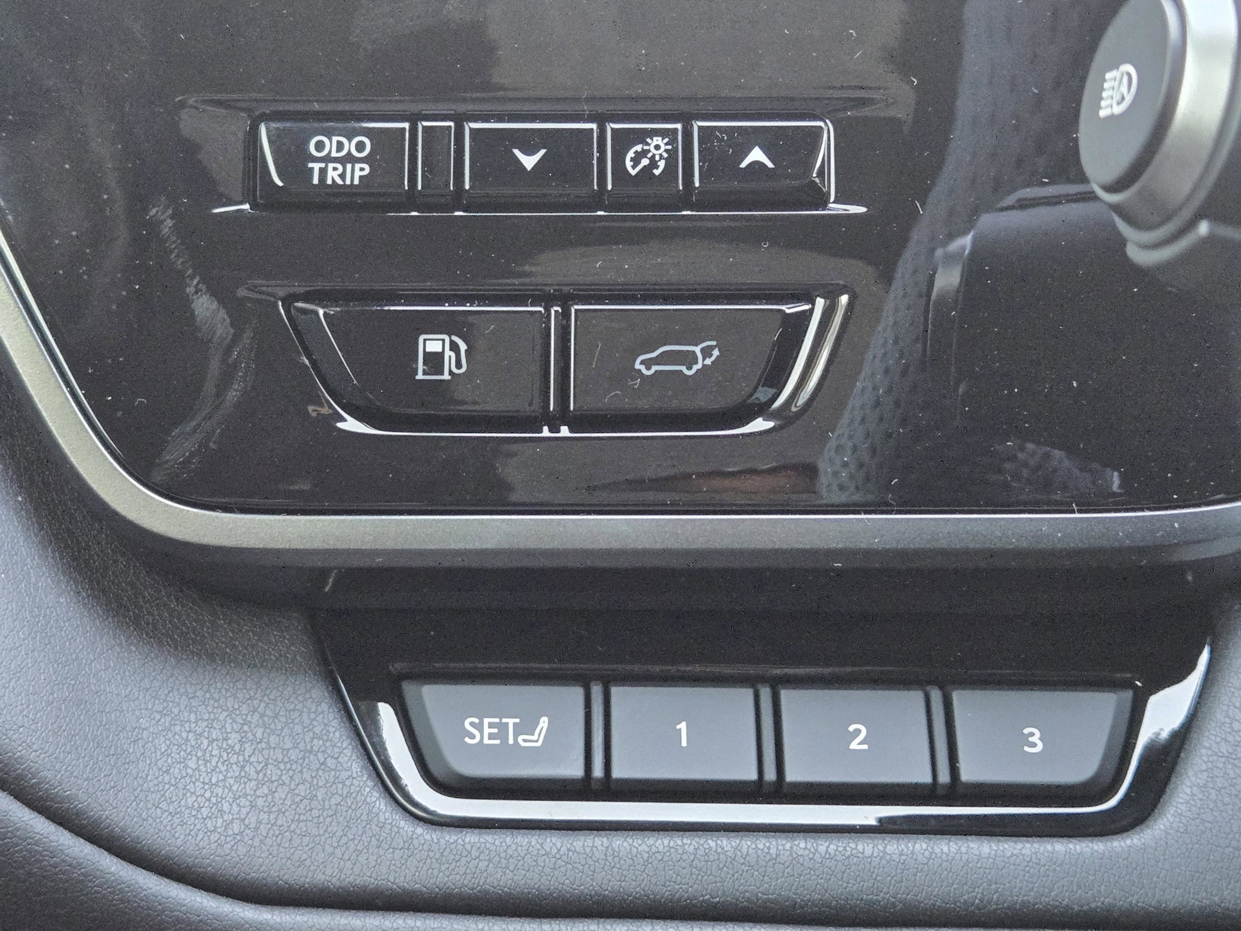 2026 Lexus TX 500h F-Sport Premium - Photo 17