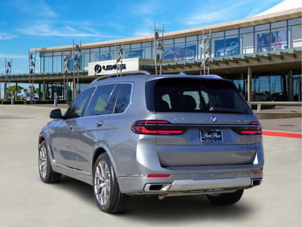 Used 2024 BMW X7 xDrive40i SUV