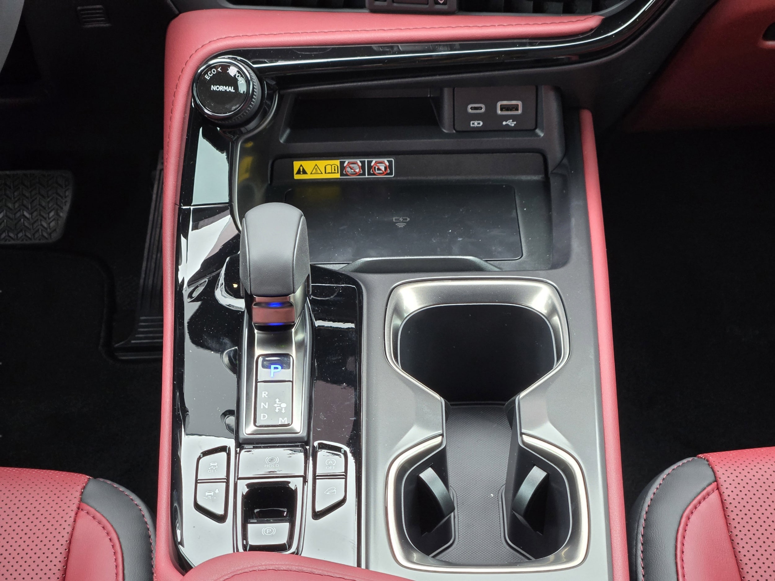 2026 Lexus NX 350 - Photo 11