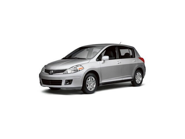 2011 Nissan Versa 1.8 S Auto's photo