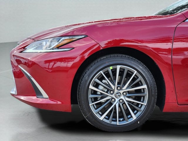 2025 Lexus ES 350 - Photo 7