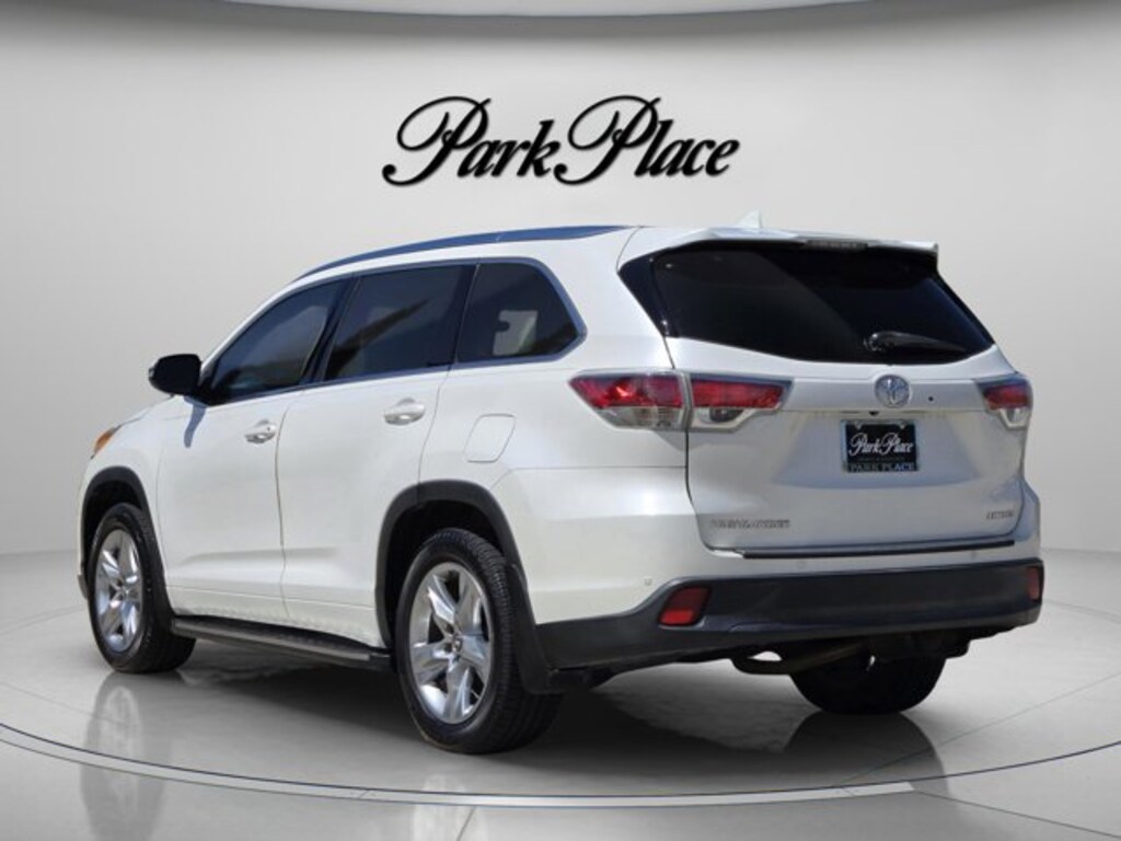 Used 2016 Toyota Highlander Limited Platinum SUV