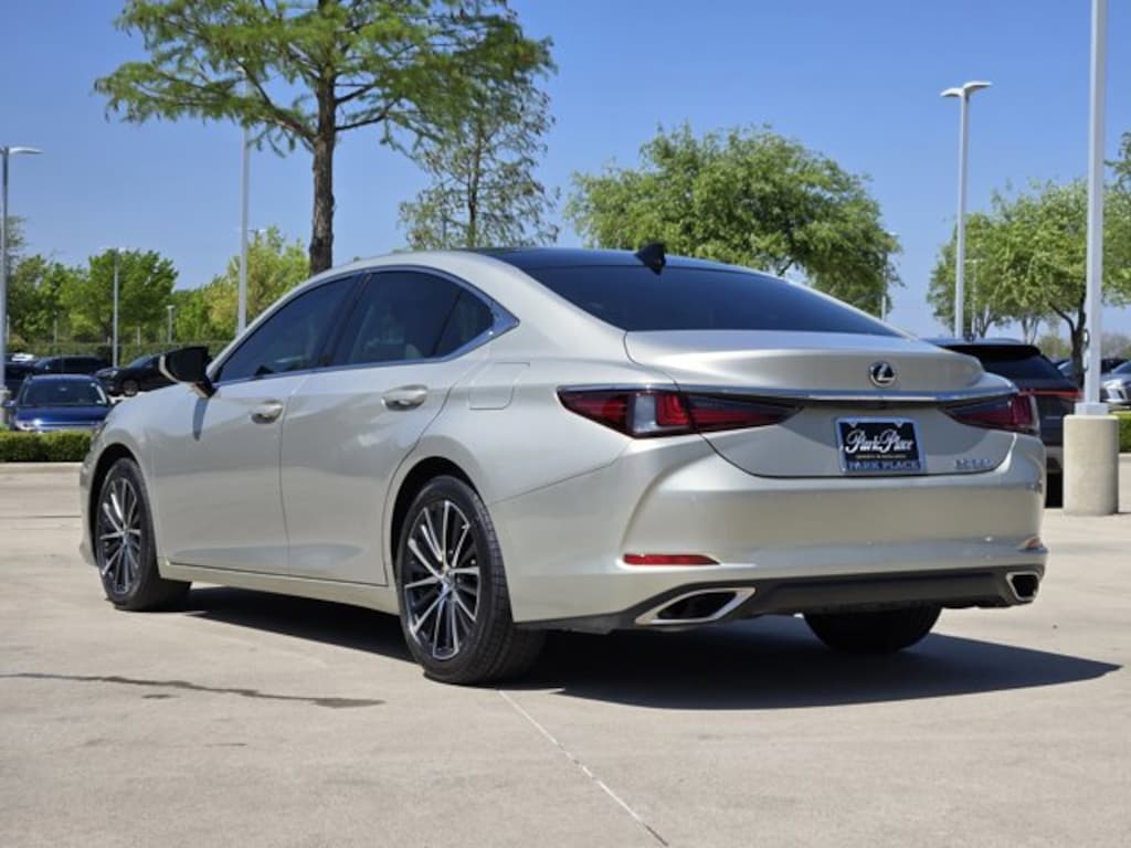 Certified 2025 Lexus ES 350 Sedan