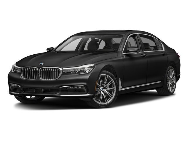 2018 BMW 7 Series 740i's photo