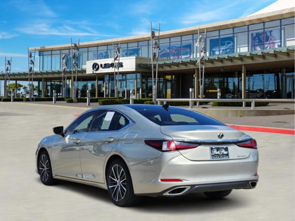 Certified 2023 Lexus ES 350  Sedan