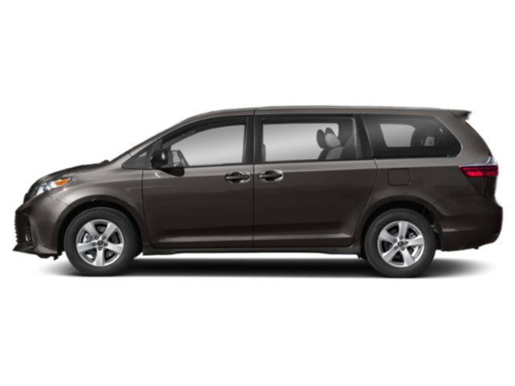 Used 2018 Toyota Sienna XLE Van Passenger Van