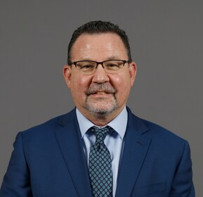 Staff member Raymond Resch from ID_94f0c8