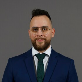 Staff member Gabriel Delgado from ID_ac8491