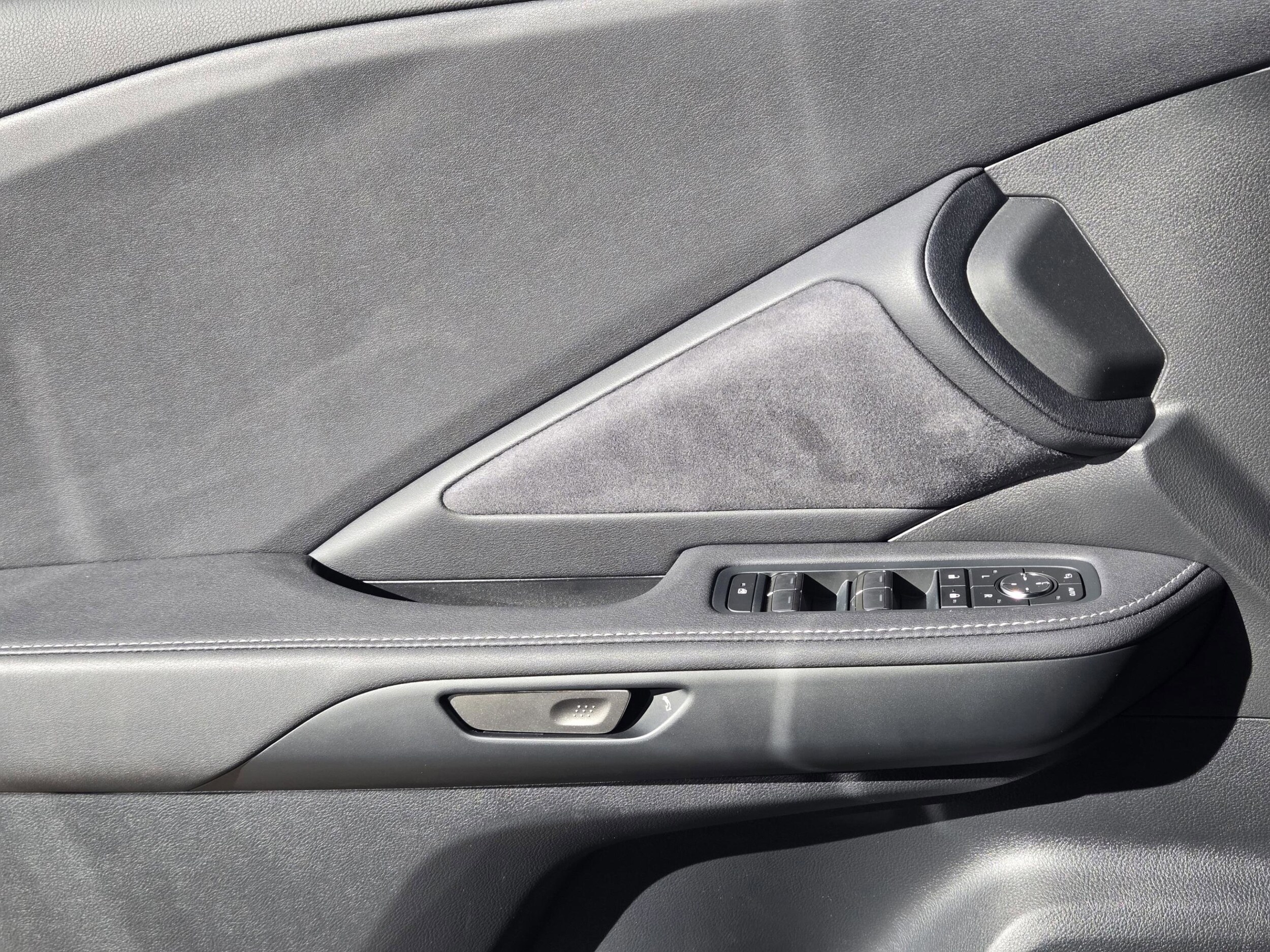 2026 Lexus TX 500h F-Sport Premium - Photo 18