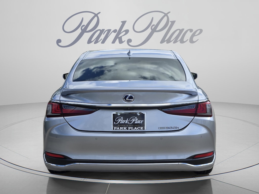 Certified 2022 Lexus ES ES 300h Luxury Sedan