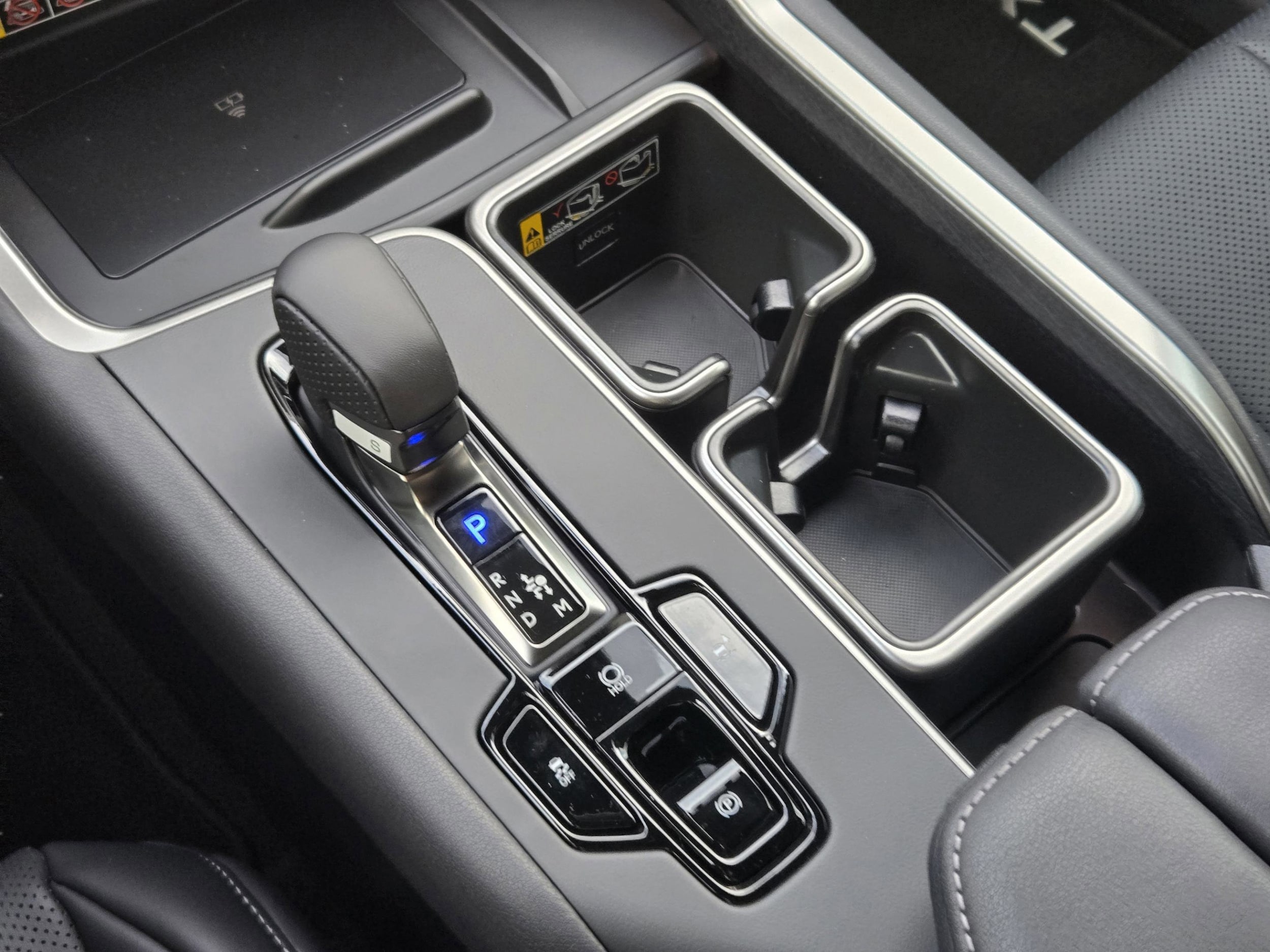 2026 Lexus TX 500h F-Sport Premium - Photo 12