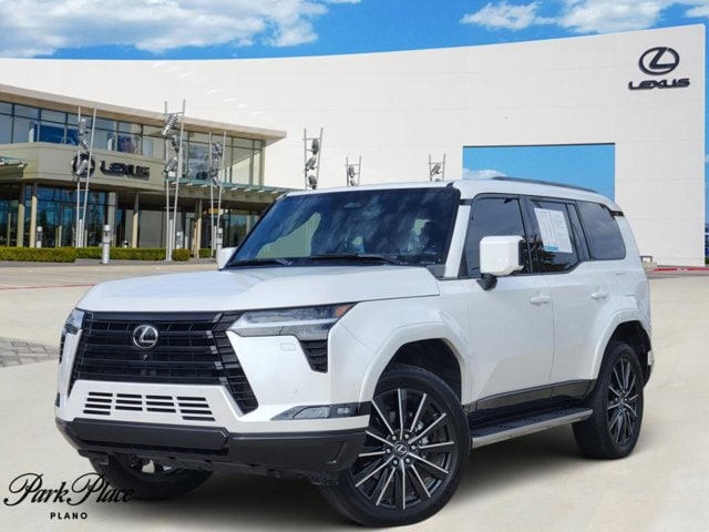 2024 Lexus GX Luxury's photo