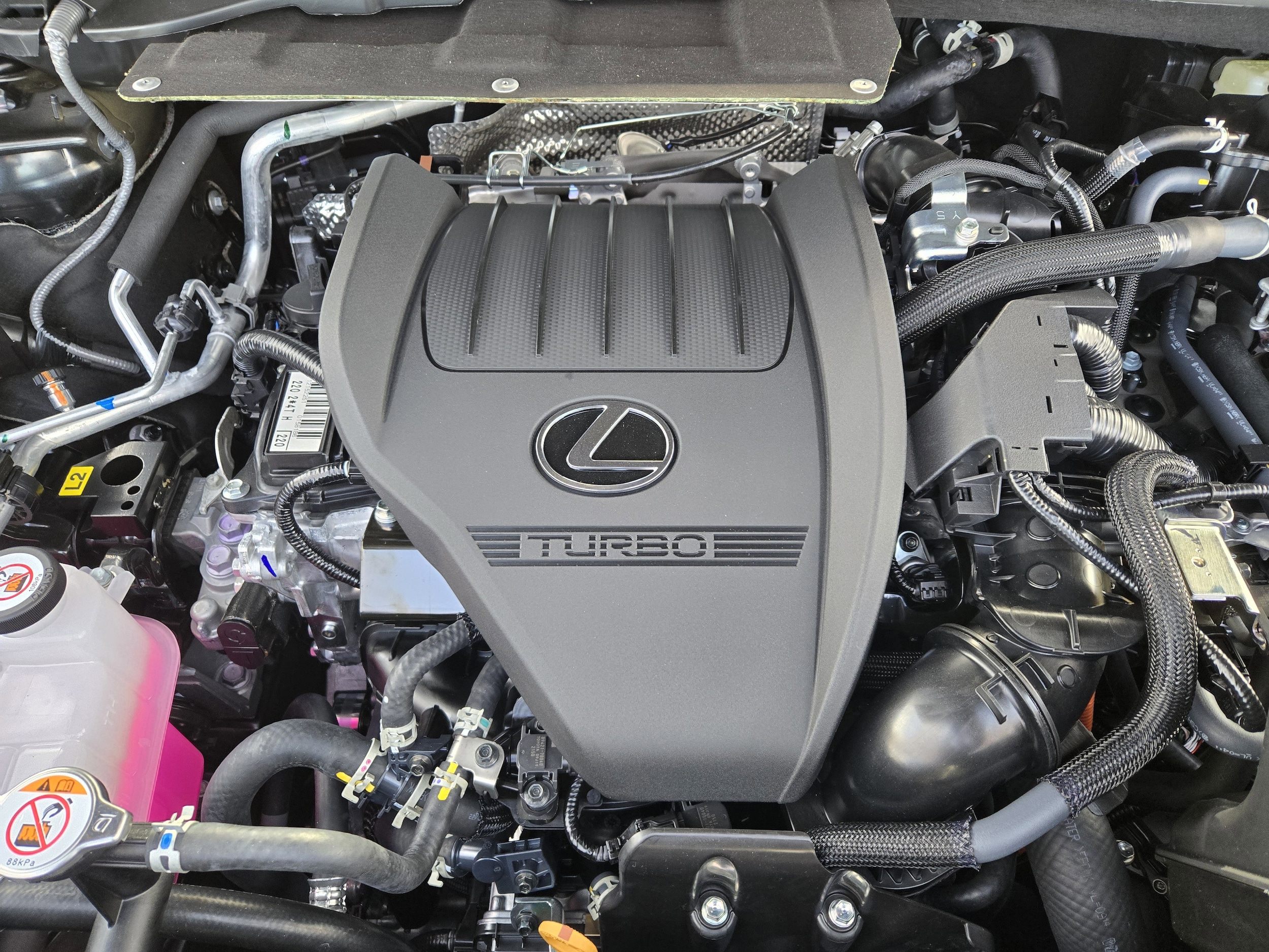 2026 Lexus TX 500h F-Sport Premium - Photo 19