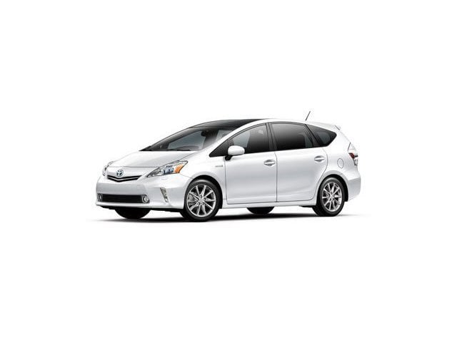 2012 Toyota Prius v Five's photo