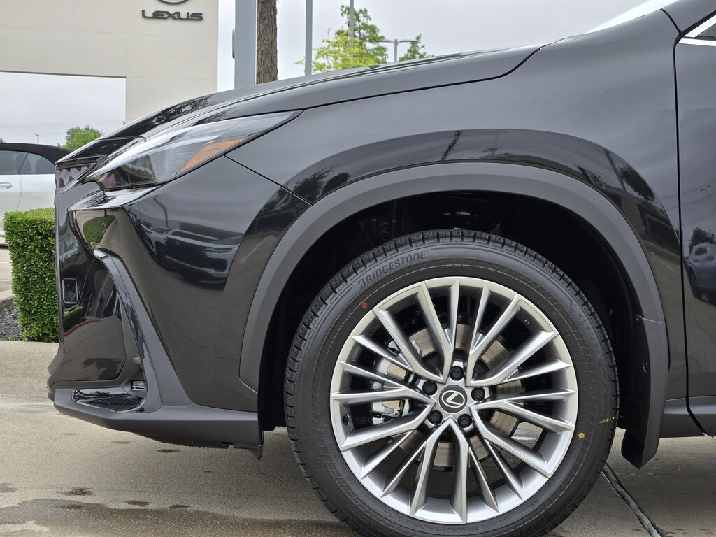 New 2026 Lexus NX 350 Luxury Sport Utility