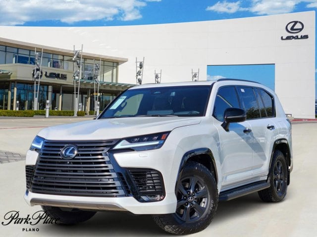 2025 Lexus LX Overtrail's photo