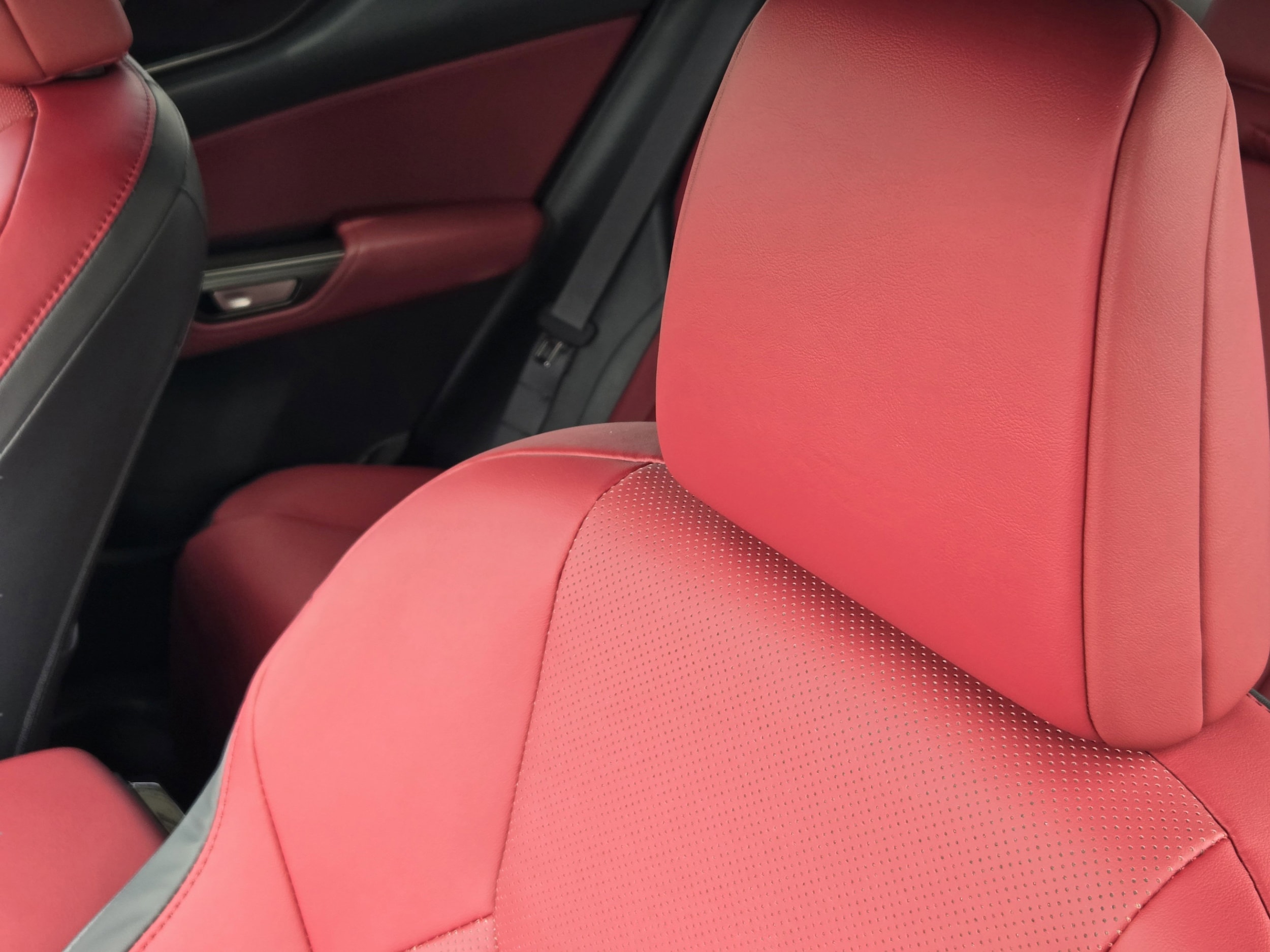 2026 Lexus NX 350 - Photo 15