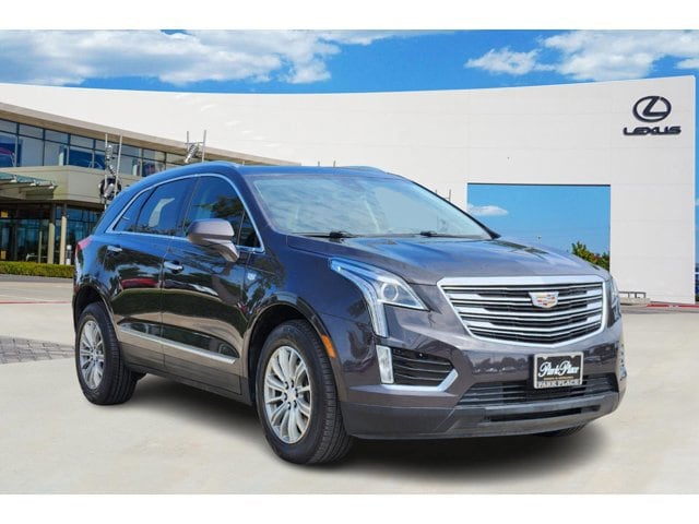 Used 2019 Cadillac XT5 Luxury with VIN 1GYKNCRS4KZ121302 for sale in Dallas, TX