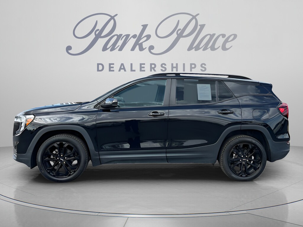 Used 2022 GMC Terrain SLE SUV