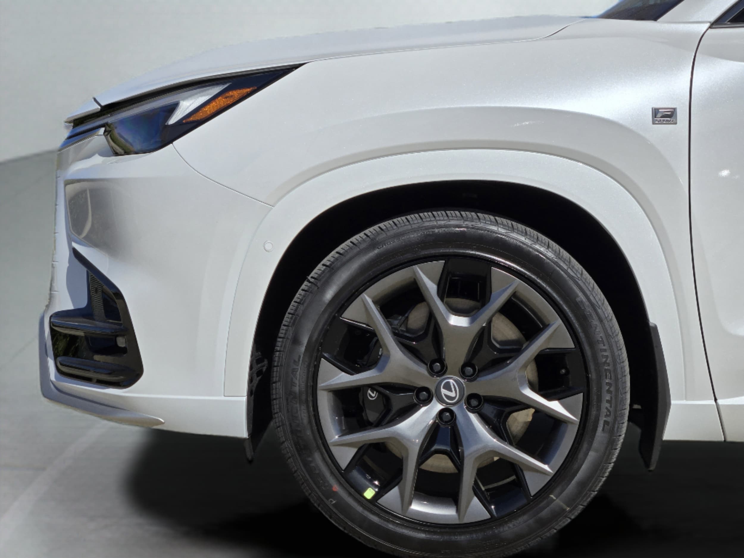 2026 Lexus TX 500h F-Sport Premium - Photo 22