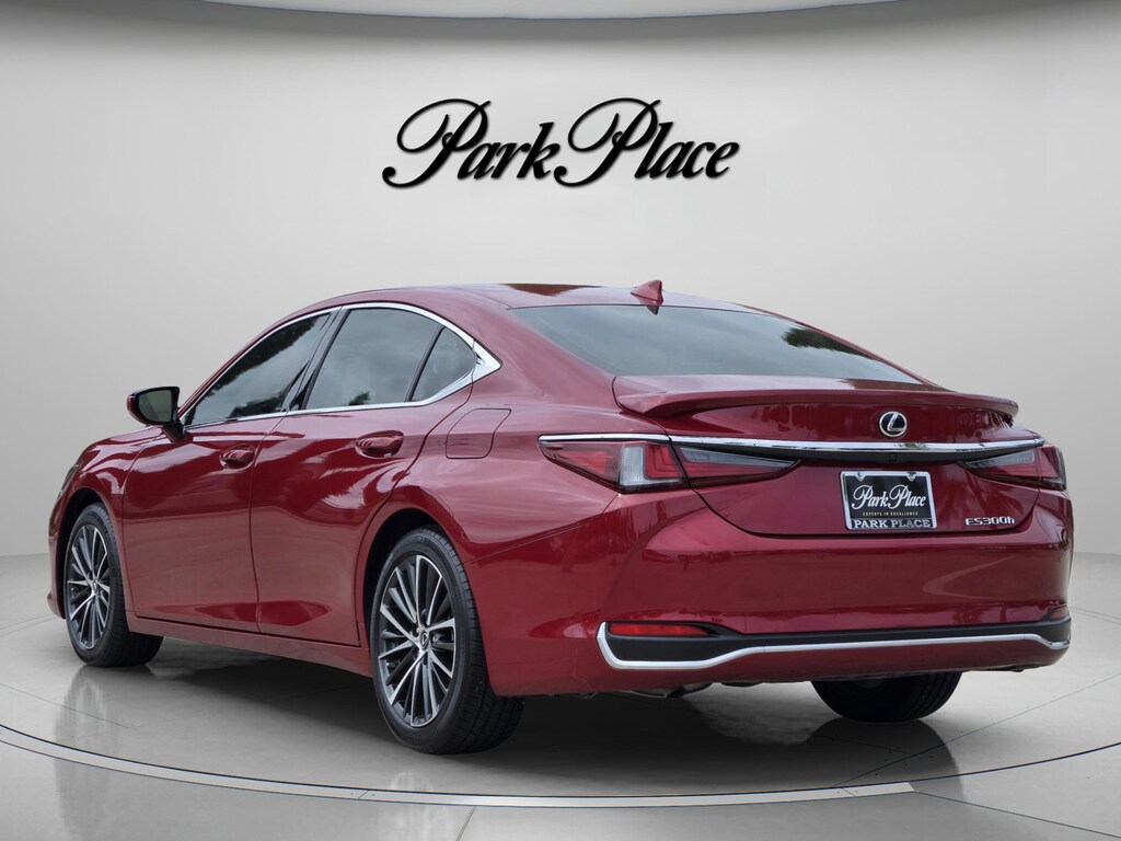 Used 2025 Lexus ES ES 300h Sedan