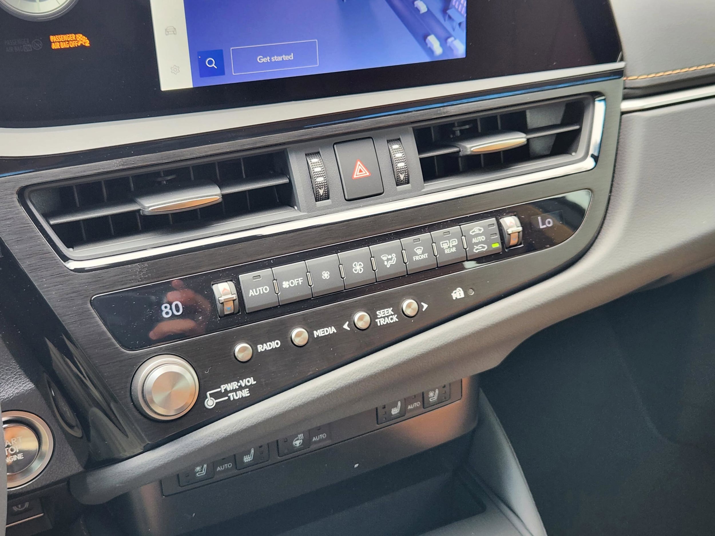 2025 Lexus ES 350 - Photo 14