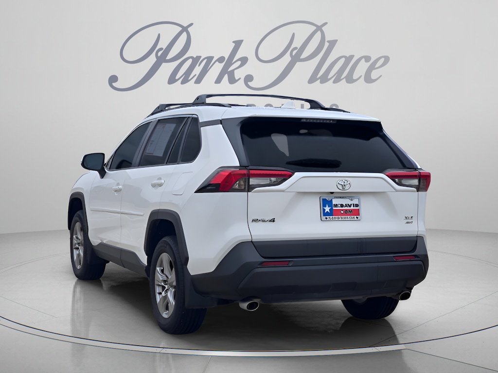 Used 2022 Toyota RAV4 XLE SUV