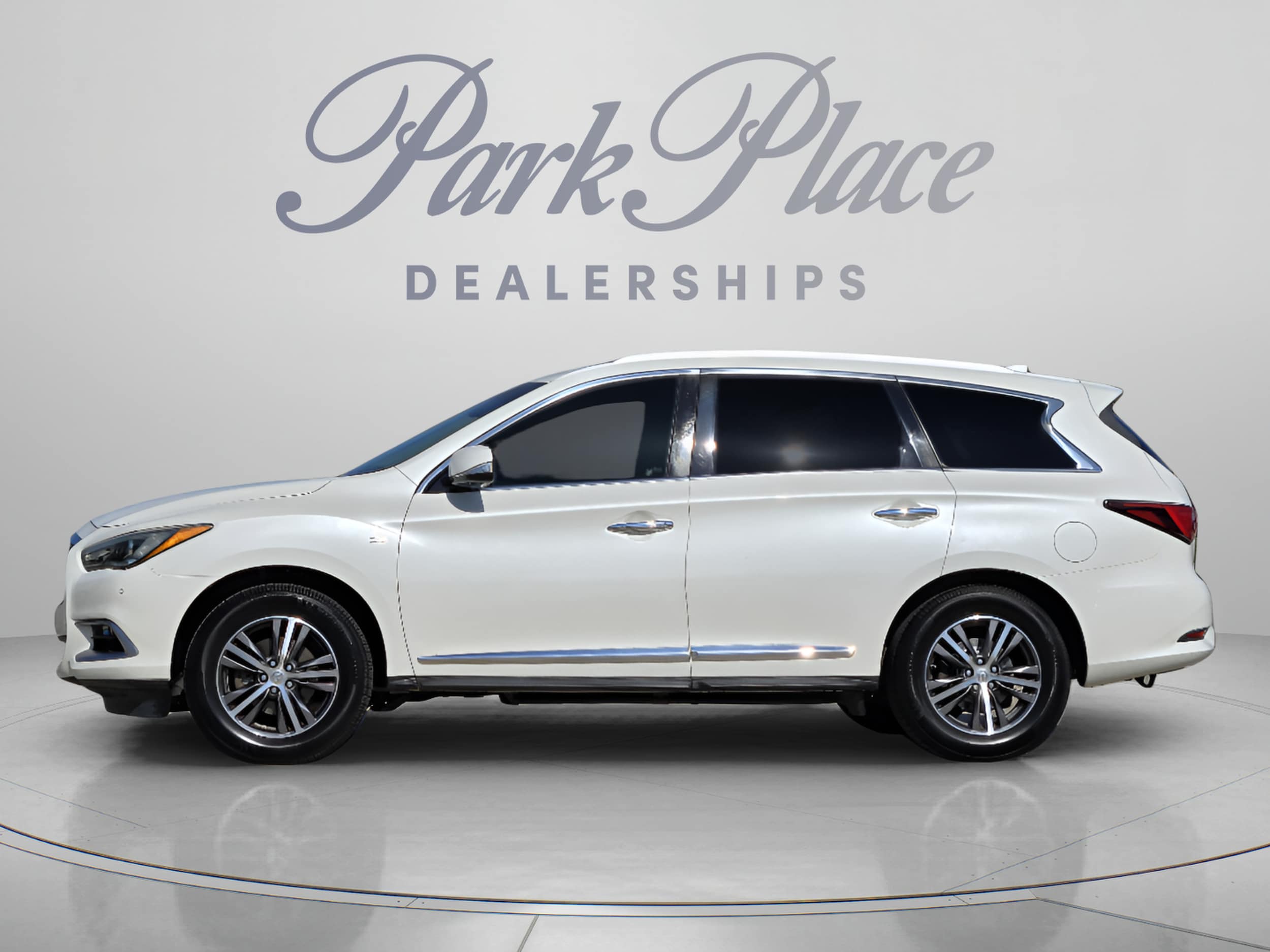 Used 2016 INFINITI QX60 Base with VIN 5N1AL0MN9GC510644 for sale in Plano, TX