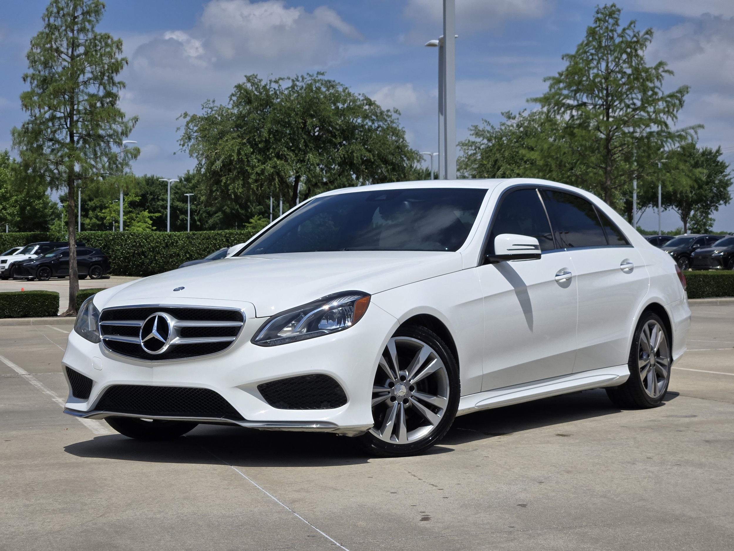 2014 Mercedes-Benz E-Class E350 Sport's photo