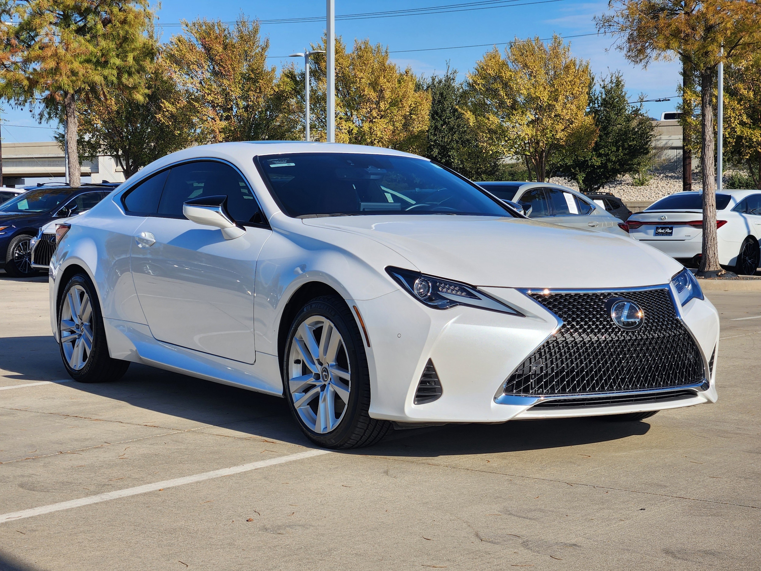 2024 Lexus RC 300 photo 2