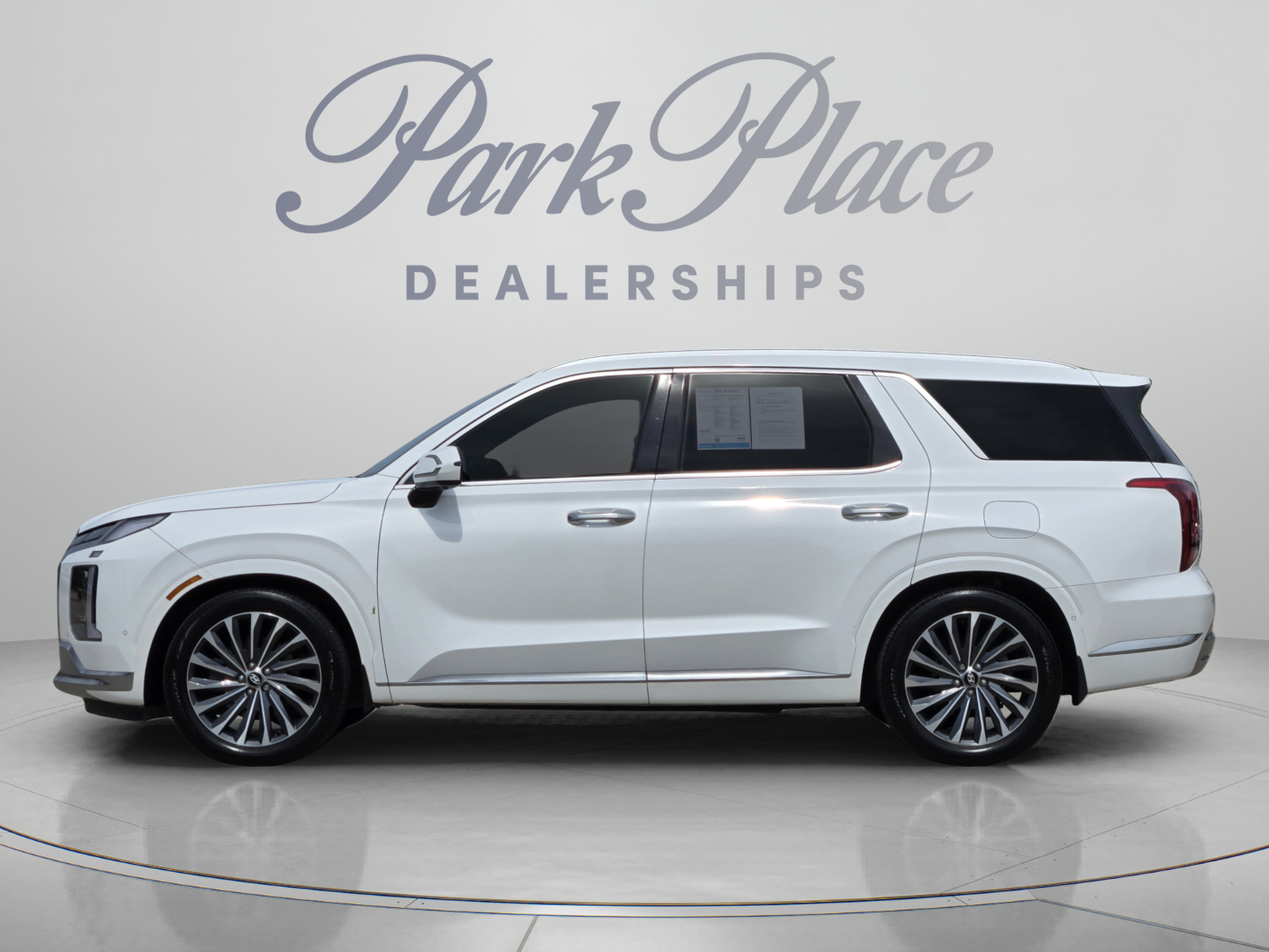 Used 2024 Hyundai Palisade Calligraphy SUV