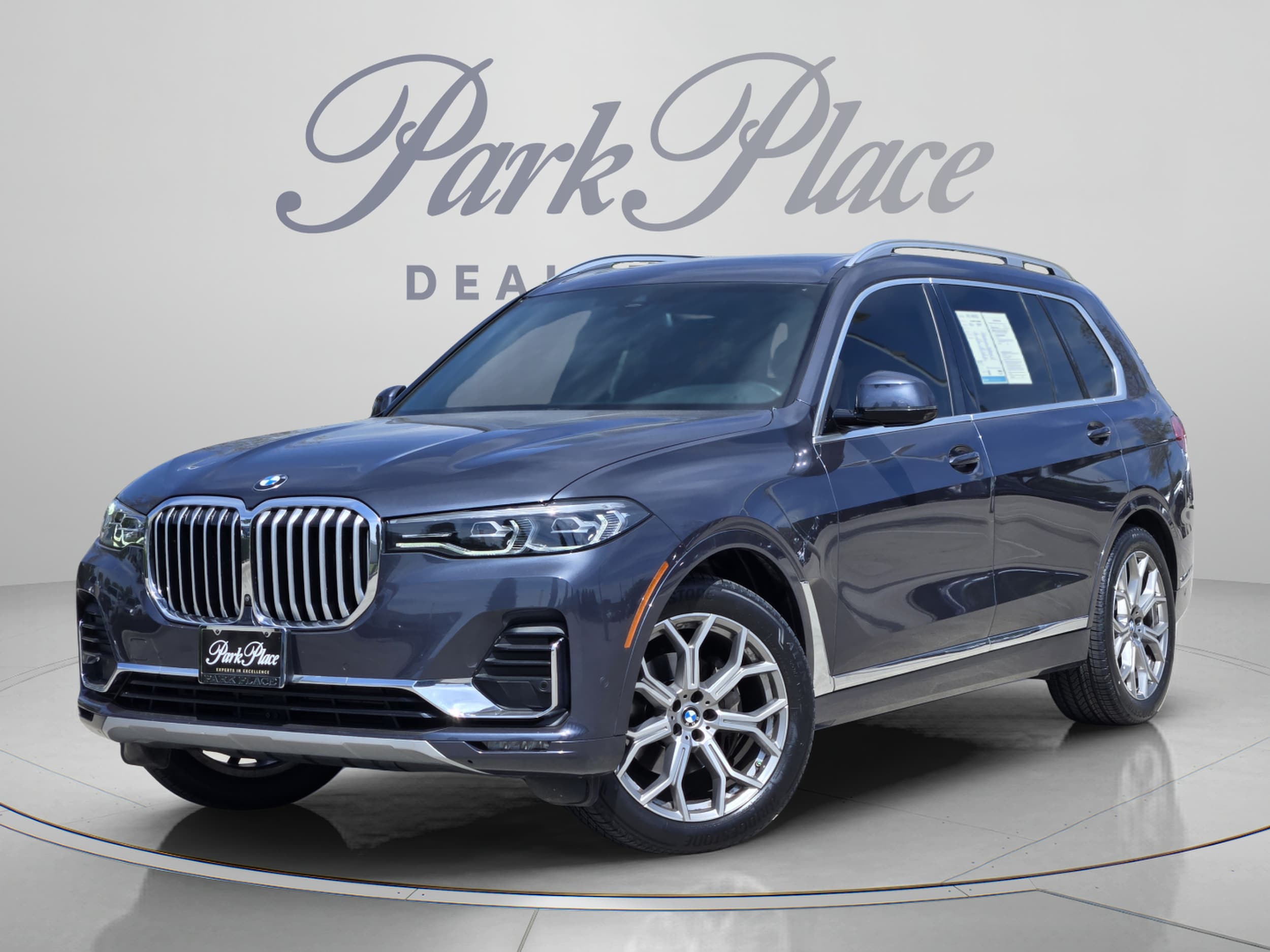2021 BMW X7