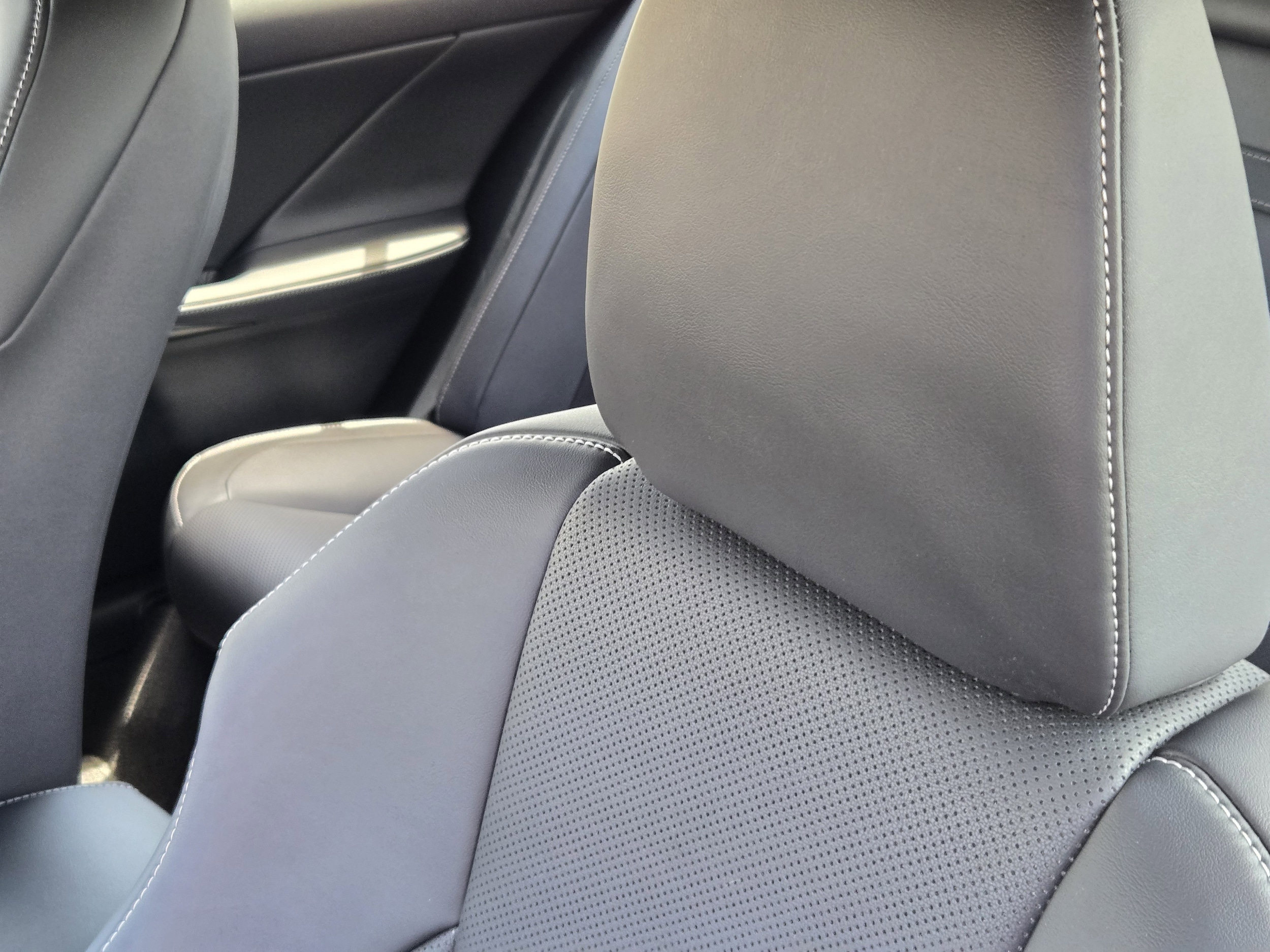 2025 Lexus IS 500 F SPORT PERFORMANCE - Photo 37