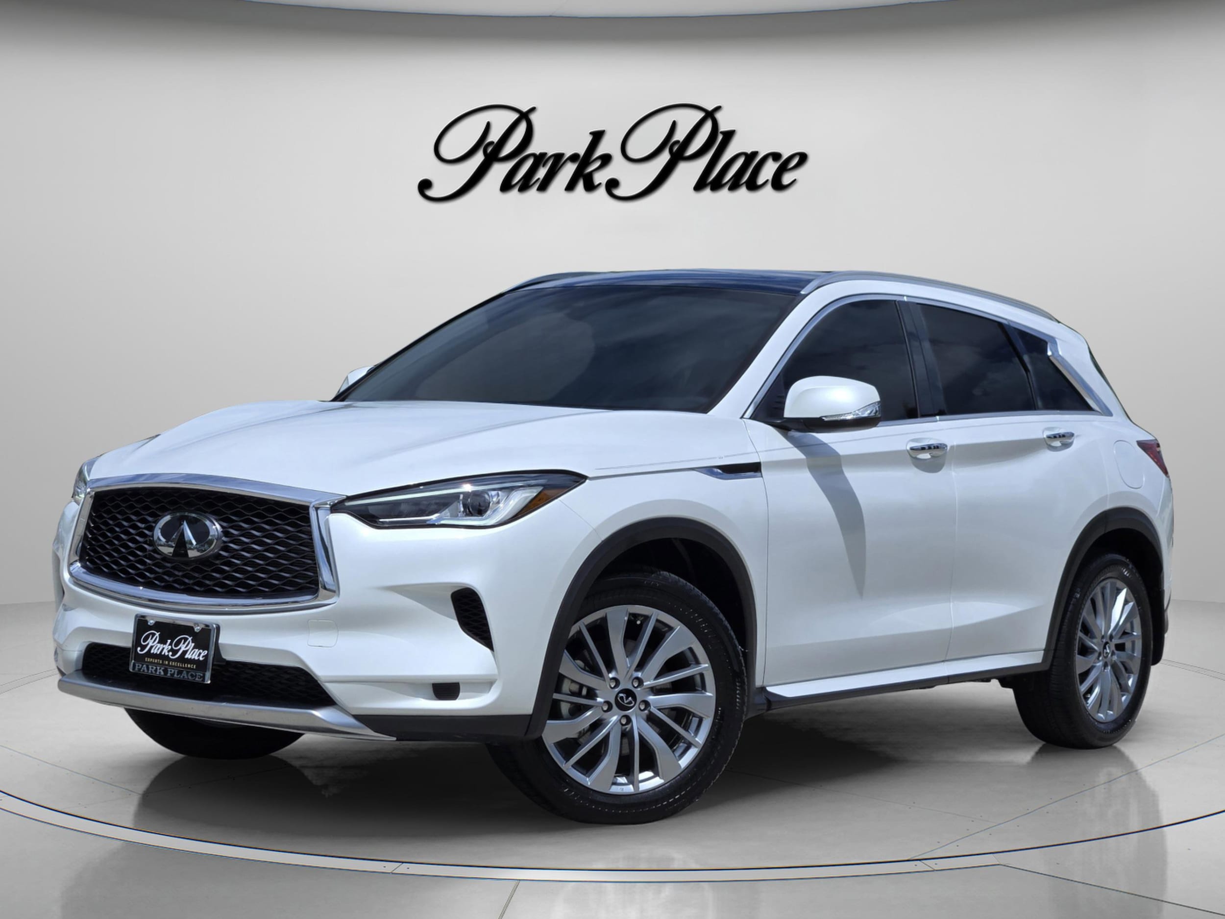 2025 INFINITI QX50 Luxe AWD's photo