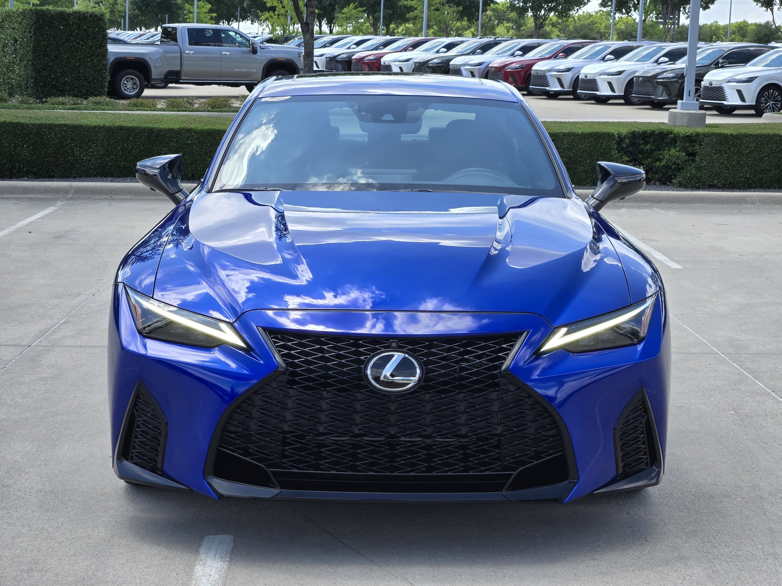 2025 Lexus IS 500 F SPORT PERFORMANCE - Photo 9