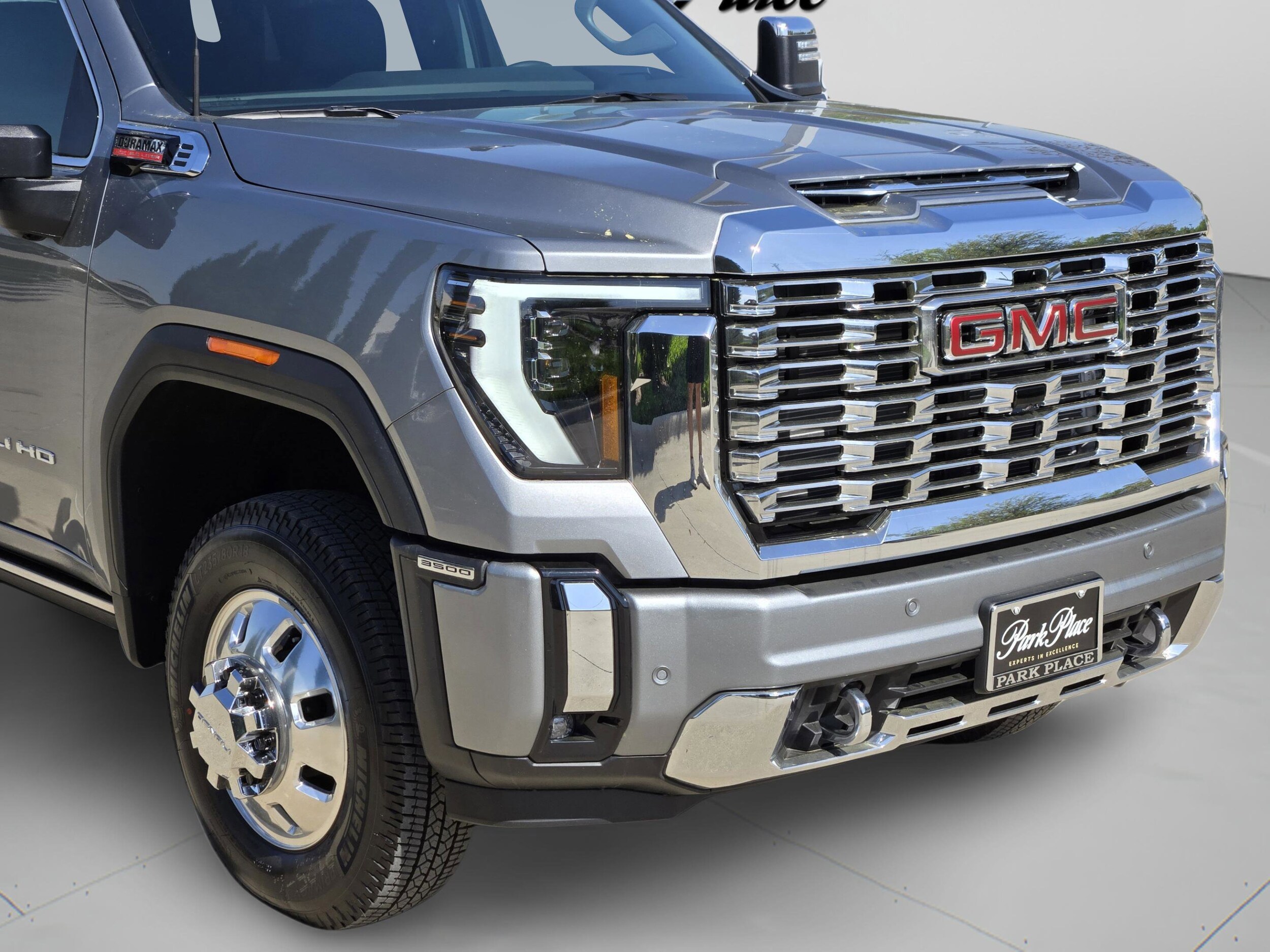 2026 GMC Sierra 3500HD Denali - Photo 31